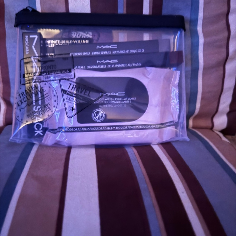 *WEEKEND SALE* 
MAC Travel Makeup Set with Clear Pouch